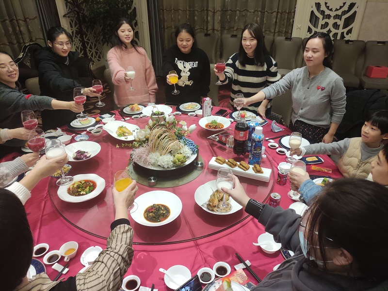 22年年終聚餐-女生(shēng)篇.jpg